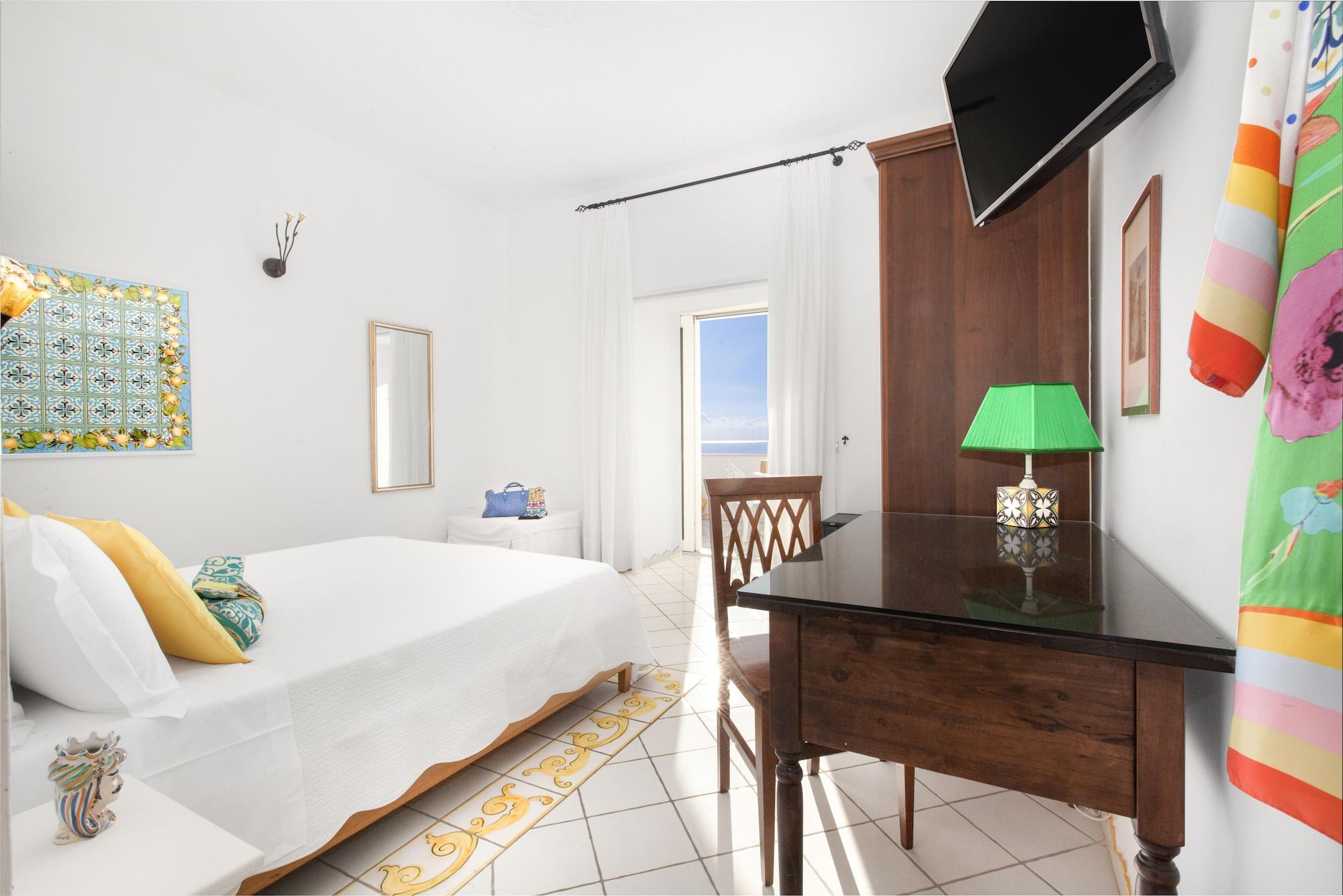 פראינו Hotel Smeraldo מראה חיצוני תמונה